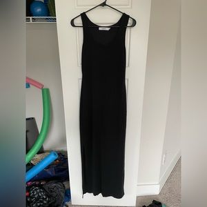 Black sleeveless maxi with leg slits